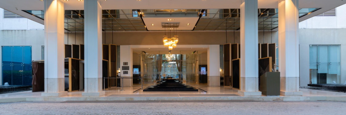  Courtyard by Marriott